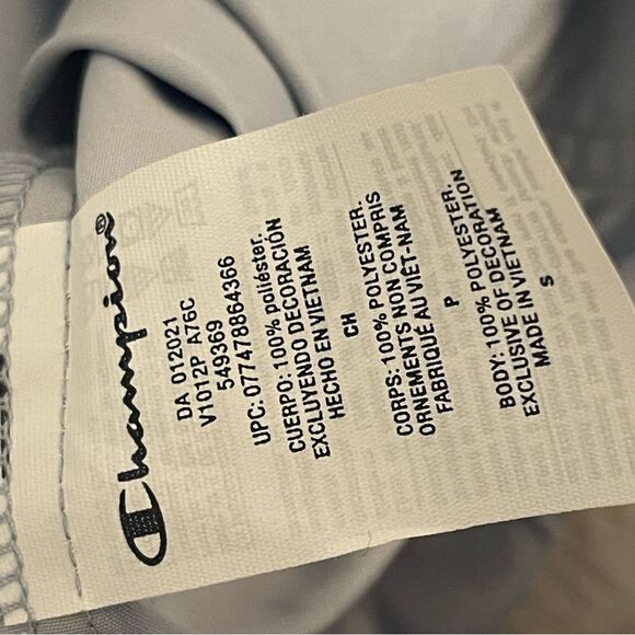 🔥 NWT Champion Packable Stadium windbreaker Jacket – Sky & Cloud dye -Men Small - Picture 11 of 14